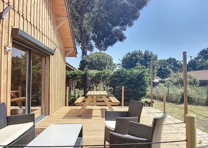 Holiday home Milandre A La *