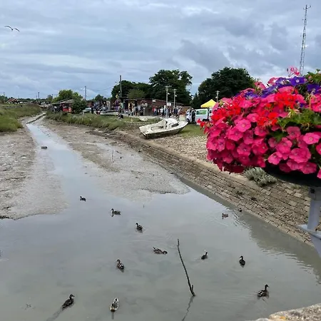 בית נופש Milandre A La *